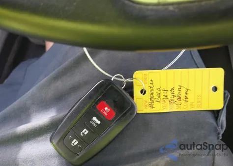 2018 Toyota Camry Xle z USA, uszkodzony, nr VIN 4T1B11HK6JU024455